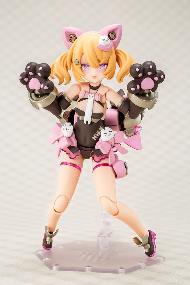 Megami Device Plastic Model Kit 1/1 Puni Mofu Kuro Mao 14 cm
