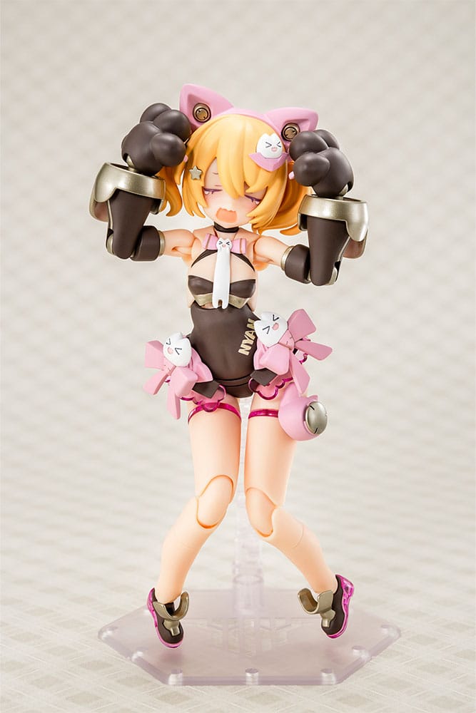 Megami Device Plastic Model Kit 1/1 Puni Mofu Kuro Mao 14 cm