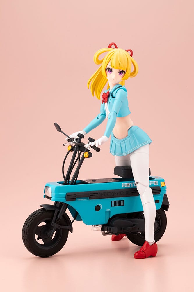 Megami Device Buster Doll Series Plastic Model Kit 1/1 Knight Alice with Honda AB12 Motocompo 15 cm
