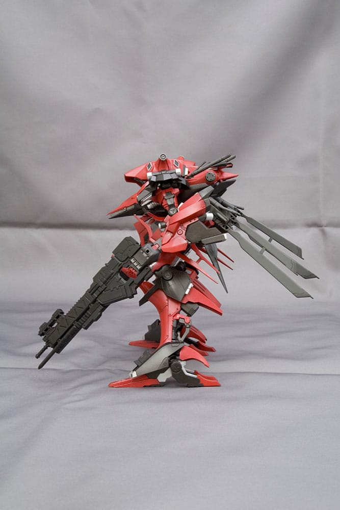 Kit modello in plastica Armored Core 1/72 Rayleonardo 03-Aaliyah Kpachar Versione completa 14 cm