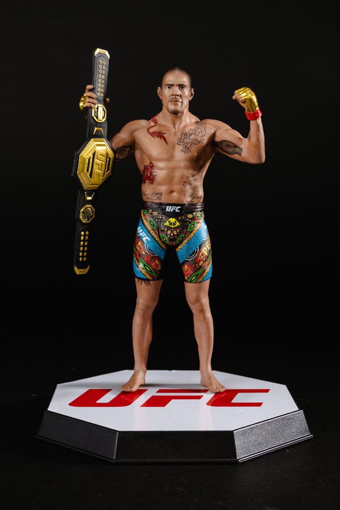 UFC Posed PVC Statue Alex Pereira 18 cm