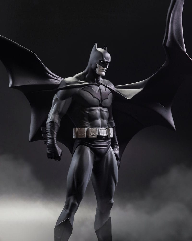 DC Direct  Statue Batman Black & White Batman (by Jorge Jimenez) 27 cm