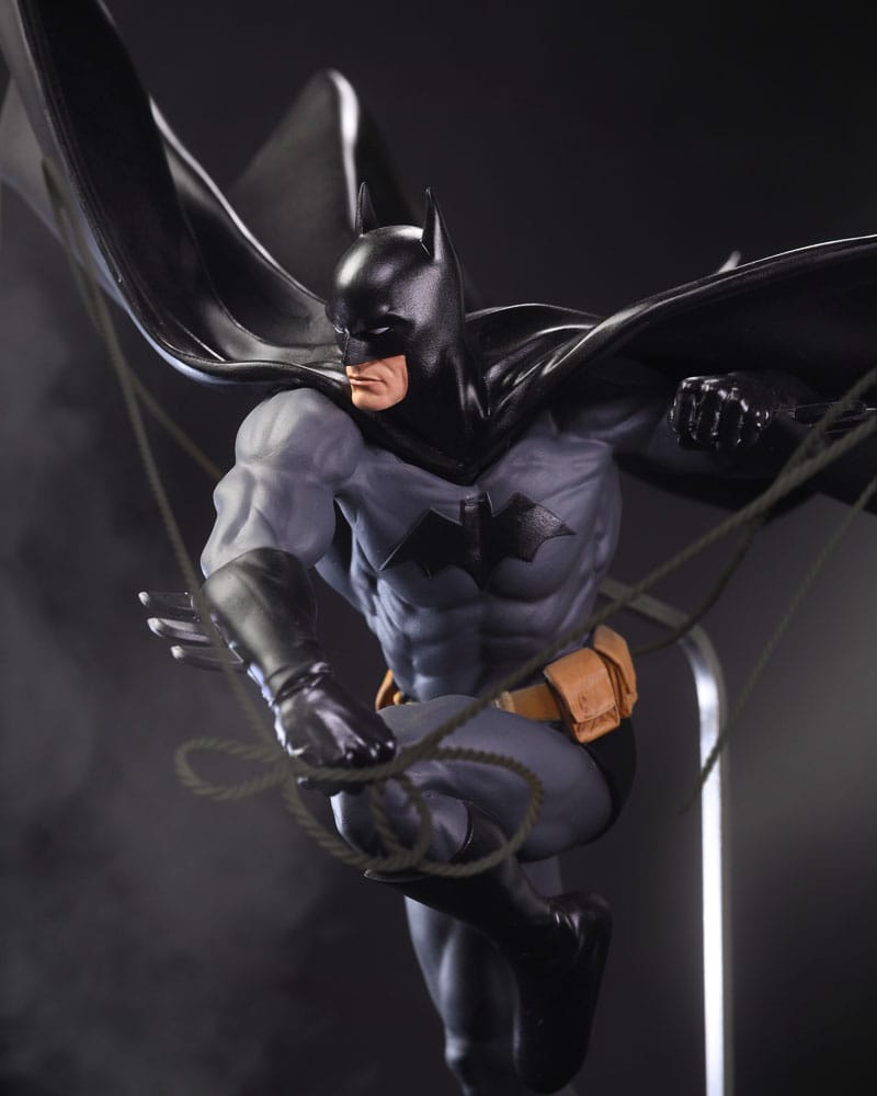 DC Direct Statue DC Designer Series Batman (by Dan Mora) 40 cm