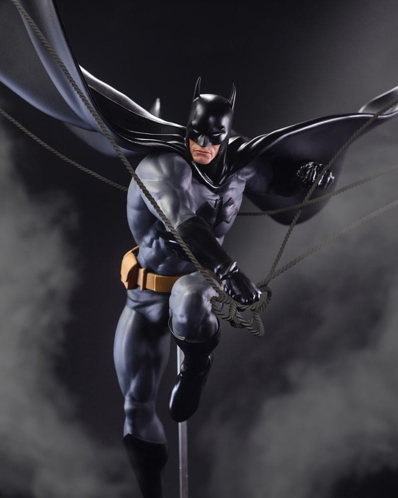 DC Direct Statue DC Designer Series Batman (by Dan Mora) 40 cm