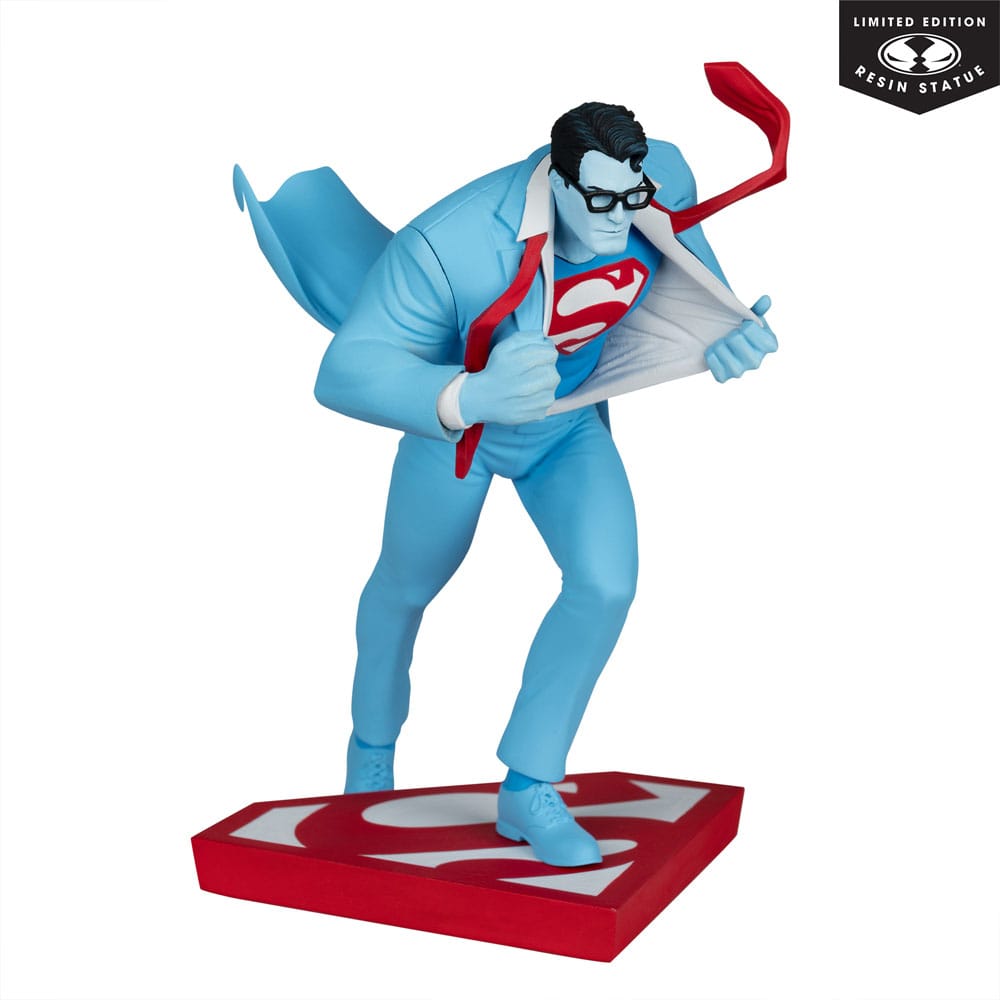 DC Direct Statue 1/10 Superman Red and Blue: Superman by Clayton Henry Limited Edition 16 cm