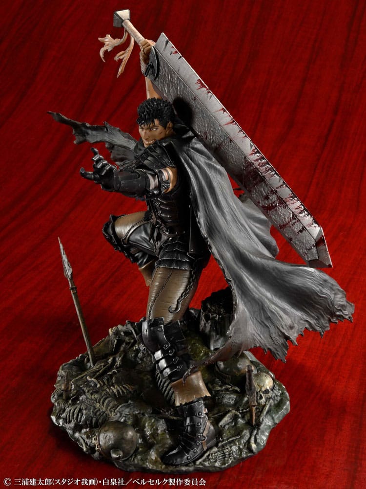 Berserk 1/7 Guts Black Swordsman PVC Statue Ver. 26 cm