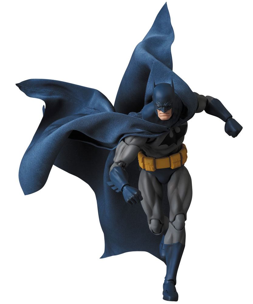 DC Comics MAFEX Action Figure Batman Hush Ver. (Reproduction) 16 cm