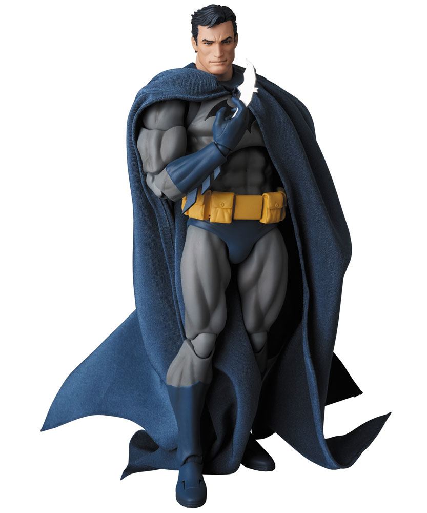 DC Comics MAFEX Action Figure Batman Hush Ver. (Reproduction) 16 cm
