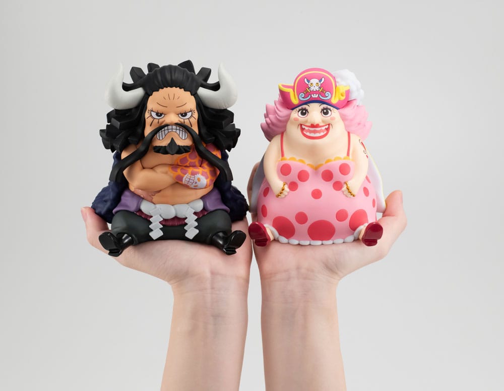 Statua in PVC di One Piece Look Up Big Mom da 11 cm