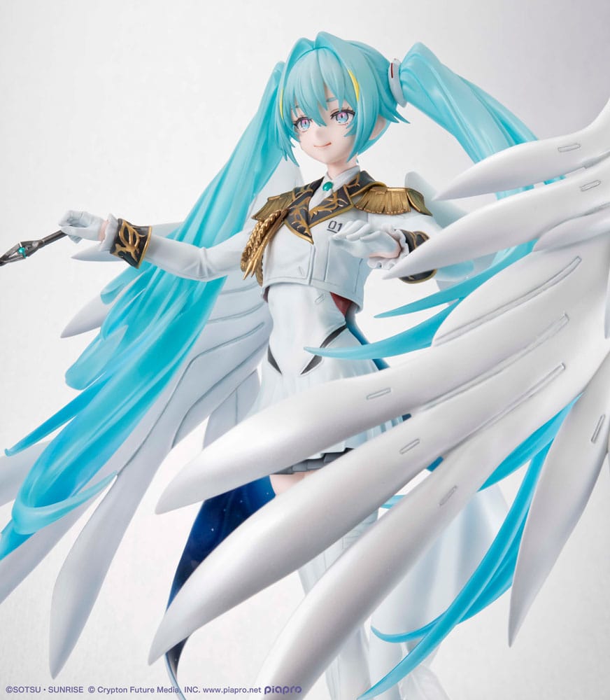 Mobile Suit Gundam x Hatsune Miku Lucrea PVC Statue Hatsune Miku x Wing Gundam Zero EW 45th Anniversary 27cm