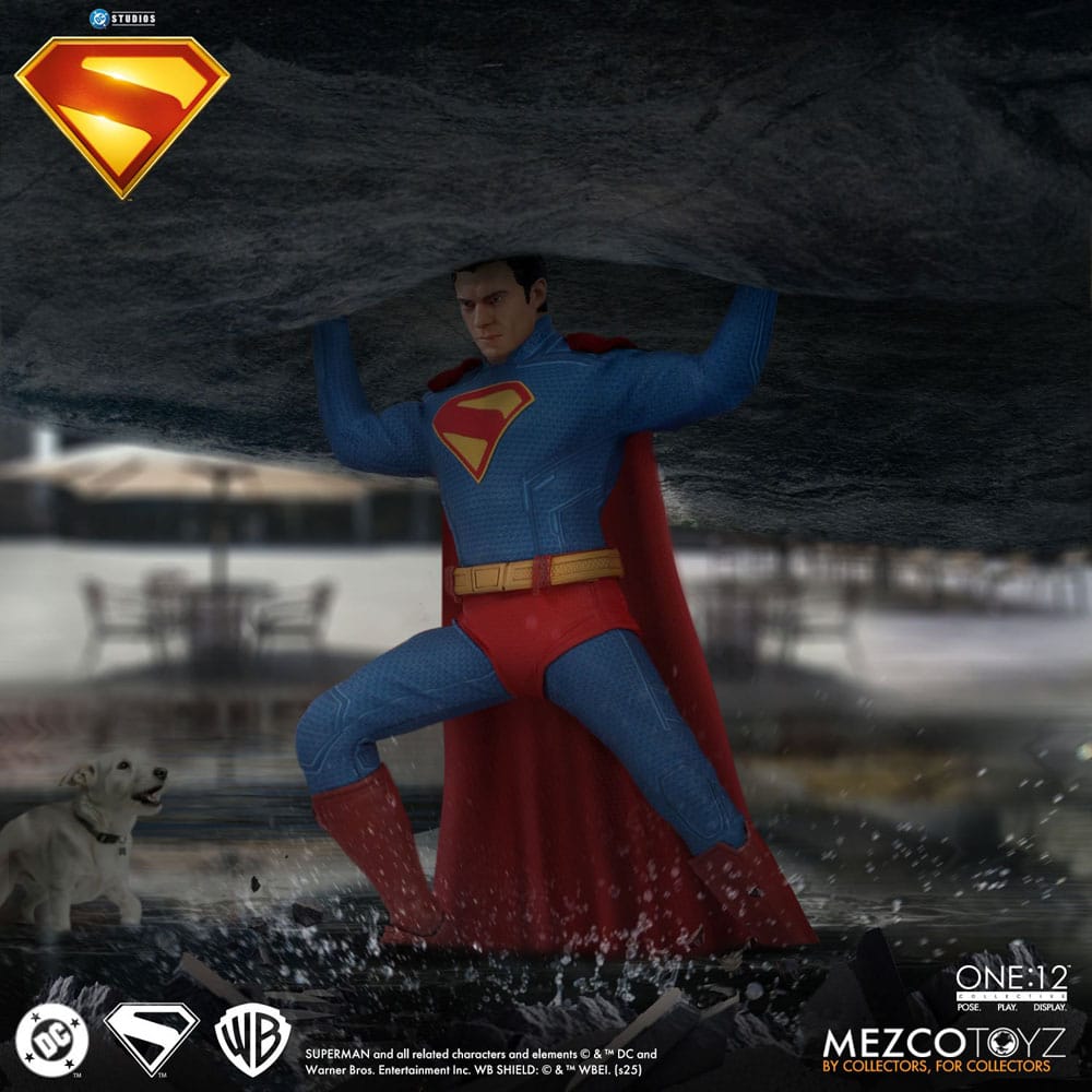 Superman (2025) Action Figure 1/12 Superman 17 cm