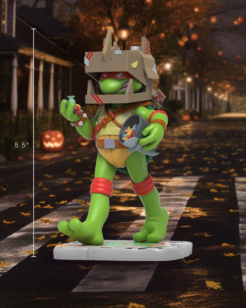 Teenage Mutant Ninja Turtles Remixx Raphael Cowa-BOO-nga! Edition 15cm
