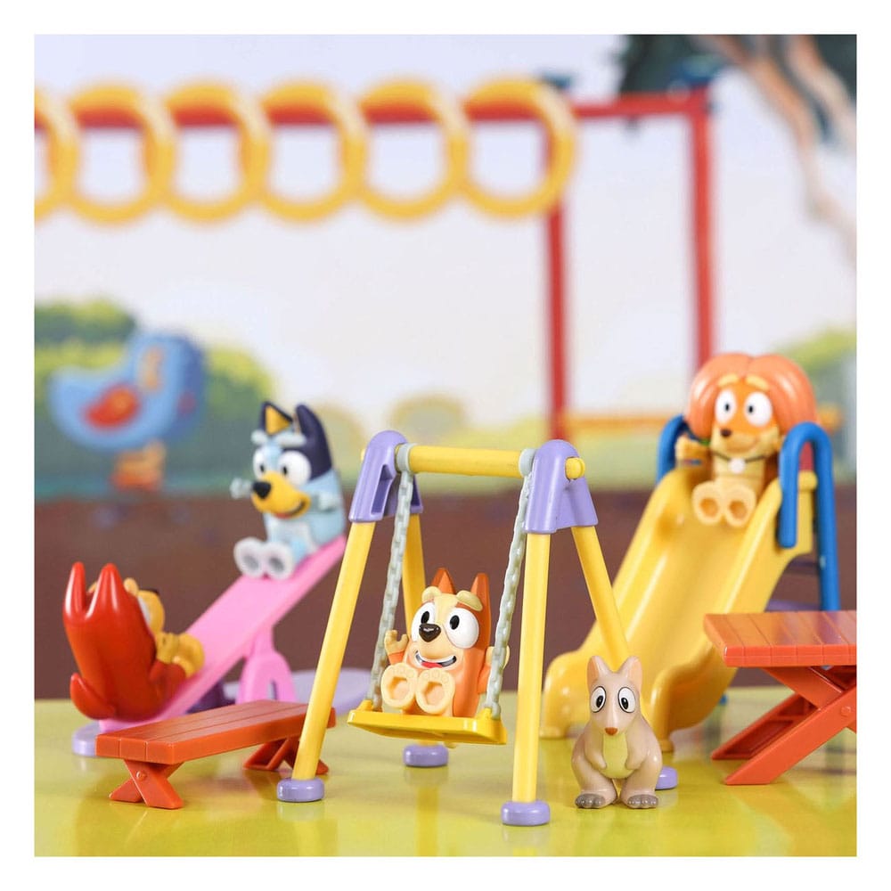 Bluey Mini Figure Playset Bluey Deluxe playground