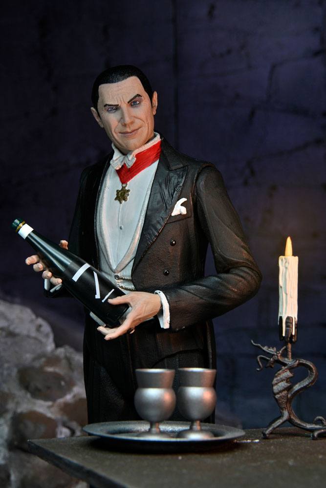 Universal Monsters Action Figure Ultimate Dracula (Transylvania) 18 cm