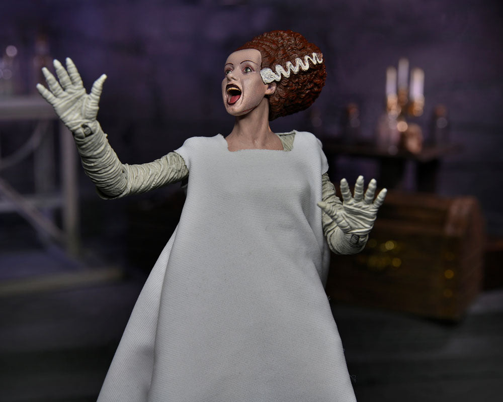 Action figure Universal Monsters Ultimate Bride of Frankenstein (colore) 18 cm