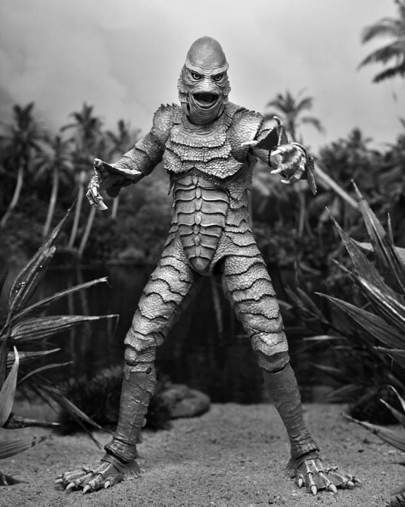 Universal Monsters Action Figure Ultimate Creature from the Black Lagoon (B&W) 18 cm