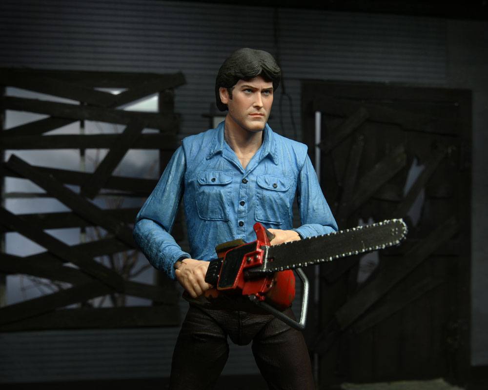 The Evil Dead Action Figure Ultimate Ash 18 cm