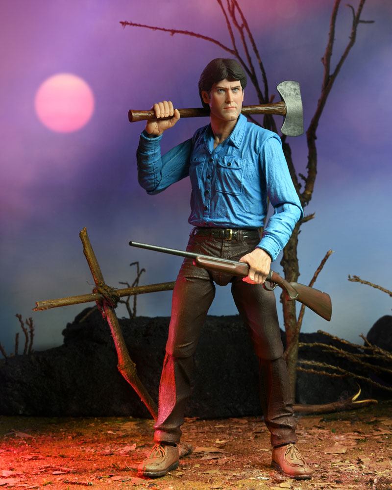 The Evil Dead Action Figure Ultimate Ash 18 cm