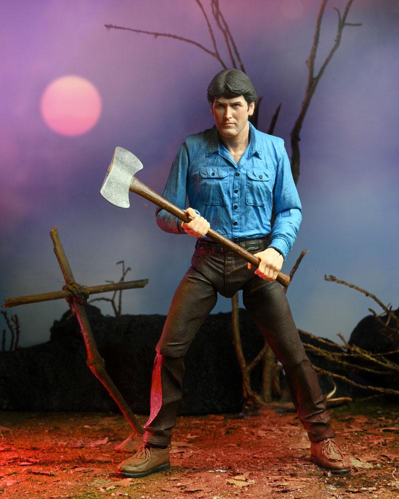 The Evil Dead Action Figure Ultimate Ash 18 cm