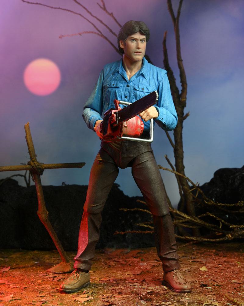 The Evil Dead Action Figure Ultimate Ash 18 cm