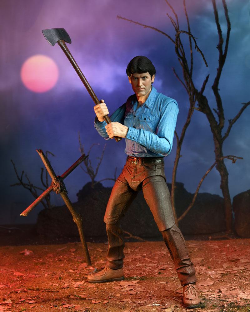 The Evil Dead Action Figure Ultimate Ash 18 cm