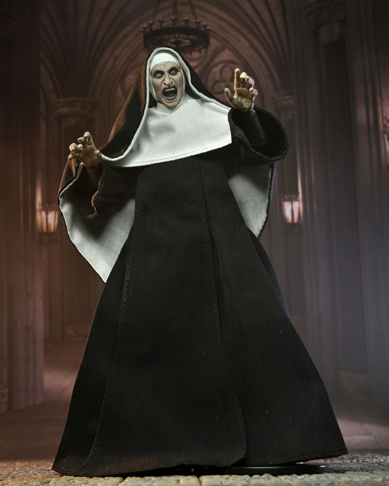 The Conjuring Universe Figure Ultimate The Nun (Valak) 18 cm