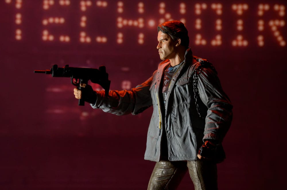 Terminator Action Figure Ultimate T-800 (Tech Noir) 18 cm