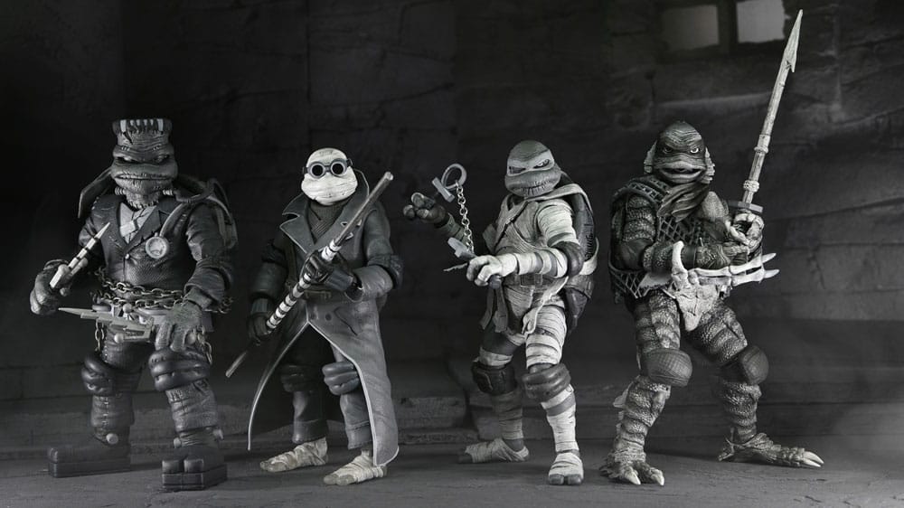 Action figure Universal Monsters x Teenage Mutant Ninja Turtles, confezione da 4, Tartarughe nere e bianche, 18 cm