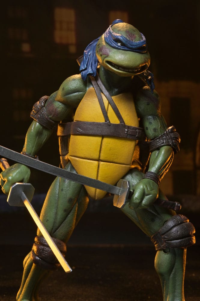 Teenage Mutant Ninja Turtles (1990 Movie) Action Figure Roof Top Battle Shredder vs Leo 18 cm