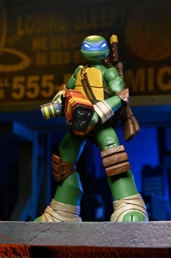 Teenage Mutant Ninja Turtles Action Figure Ultimate Leonardo 18 cm