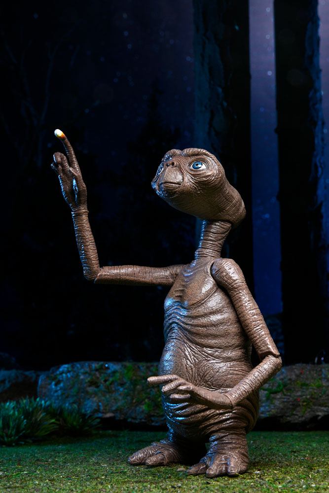 ET the Extraterrestrial Action Figure Ultimate ET 11 cm
