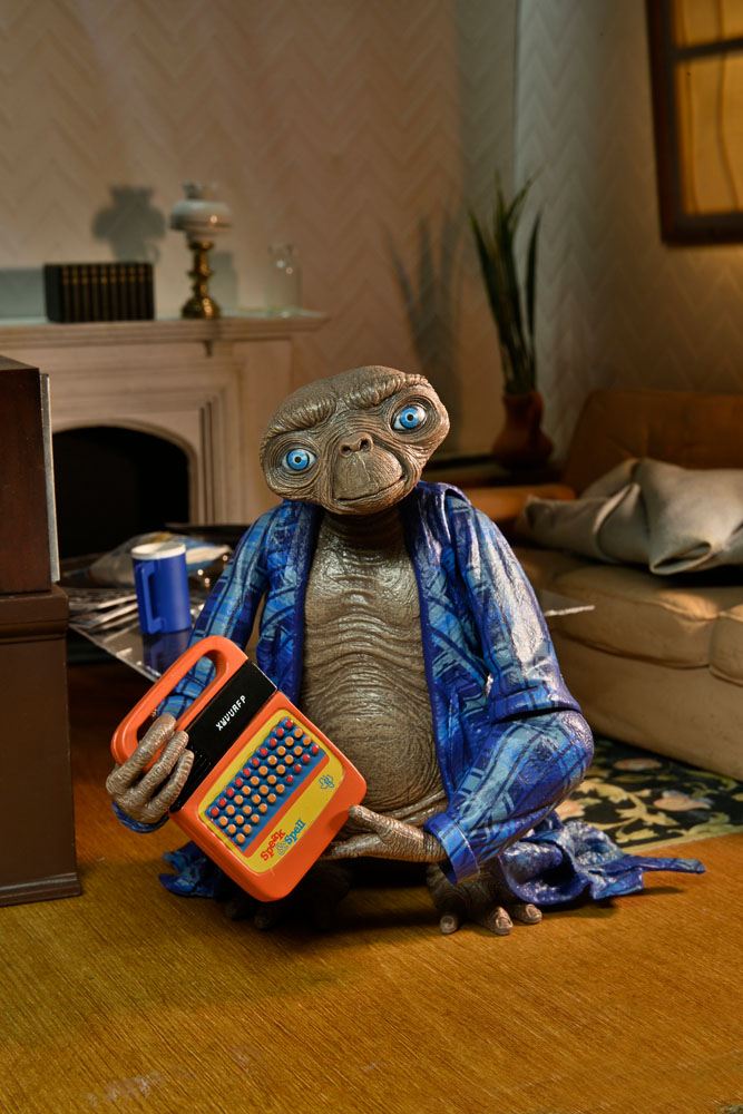 E.T. the Extra-Terrestrial Action Figure Ultimate Telepathic E.T. 11 cm