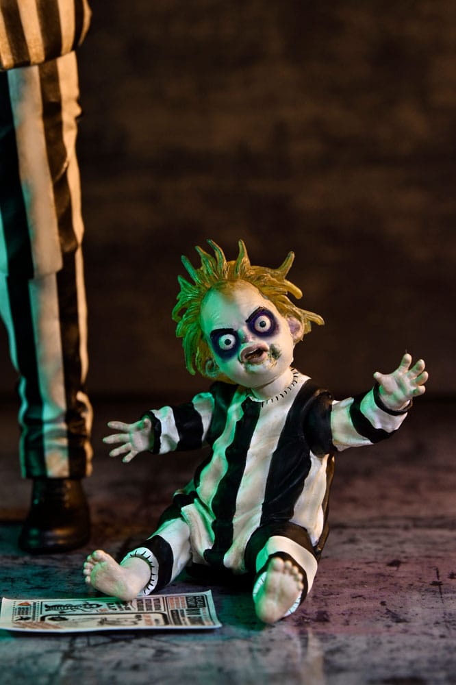 Beetlejuice Beetlejuice Action Figure 7 Scale Ultimate Striped Suit Beetlejuice 18 cm