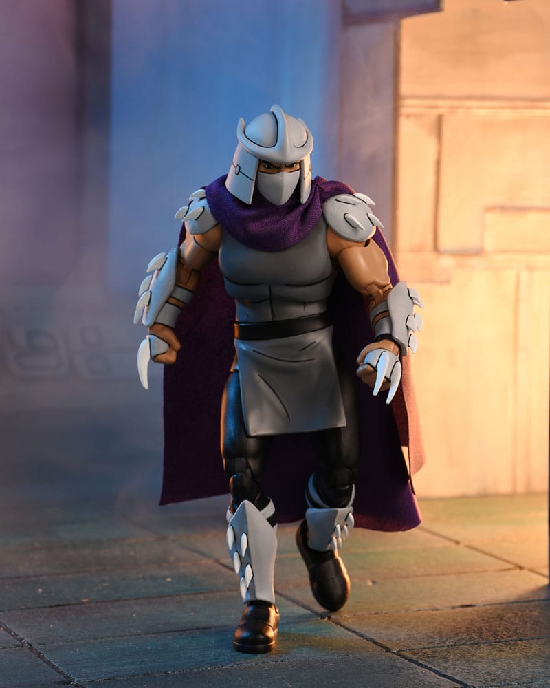 Teenage Mutant Ninja Turtles Action Figure Ultimate Shredder (Classic Colors) 18 cm