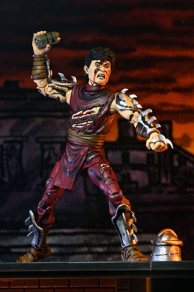 Teenage Mutant Ninja Turtles Action Figure Battle Damaged Shredder 18 cm