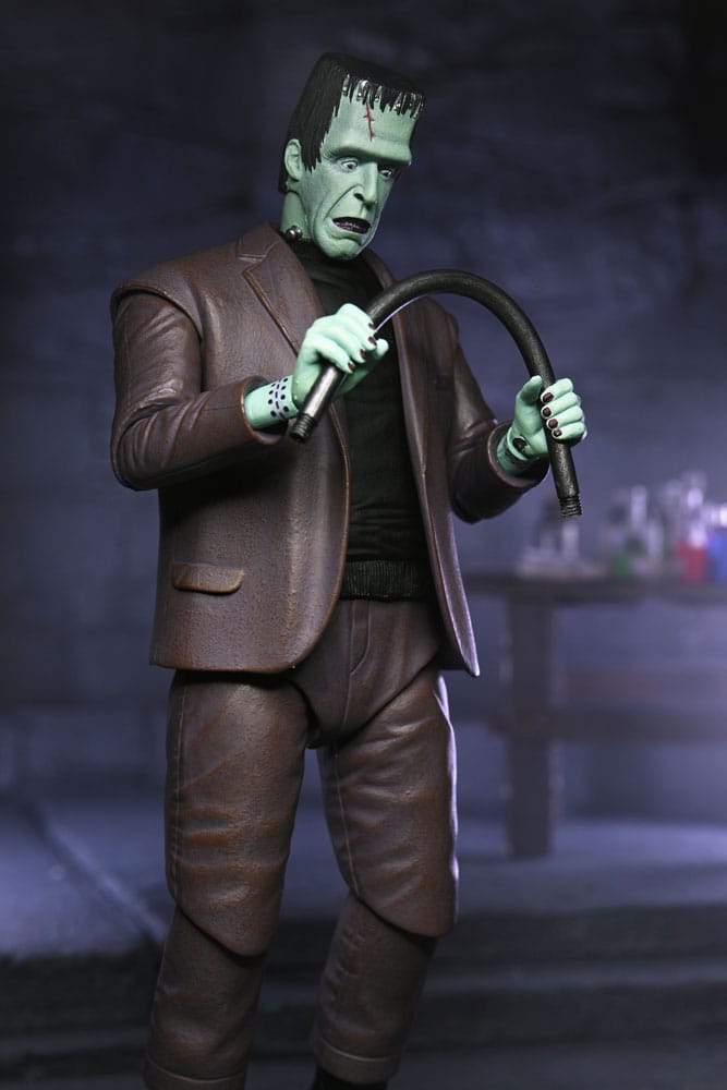 Rob Zombie's The Munsters Action Figure Ultimate Herman Munster 18 cm