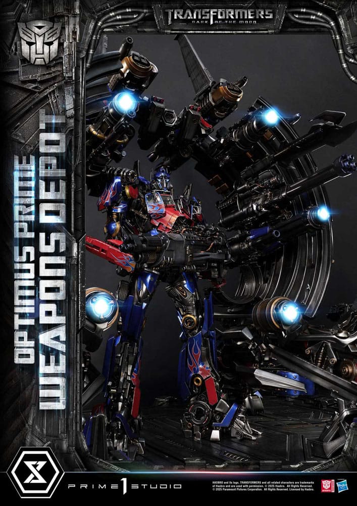 Transformers: Dark of the Moon (Movie) Museum Masterline Statue Optimus Prime Weapons Depot 127 cm