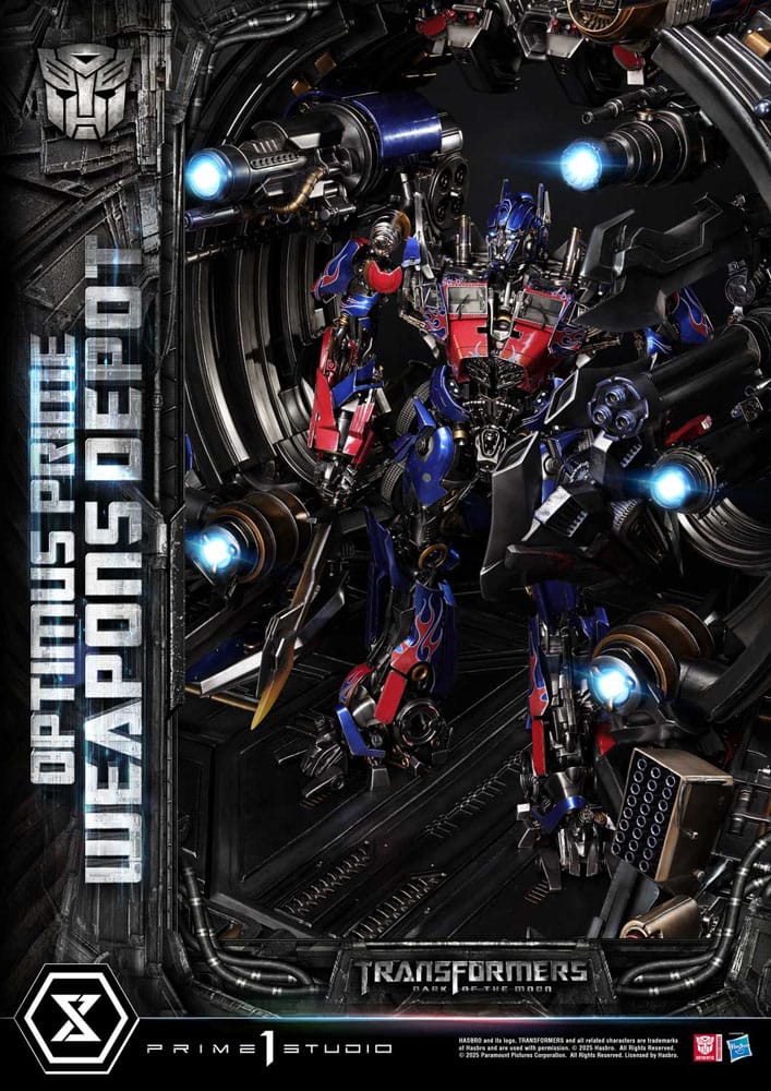 Transformers: Dark of the Moon (Movie) Museum Masterline Statue Optimus Prime Weapons Depot 127 cm