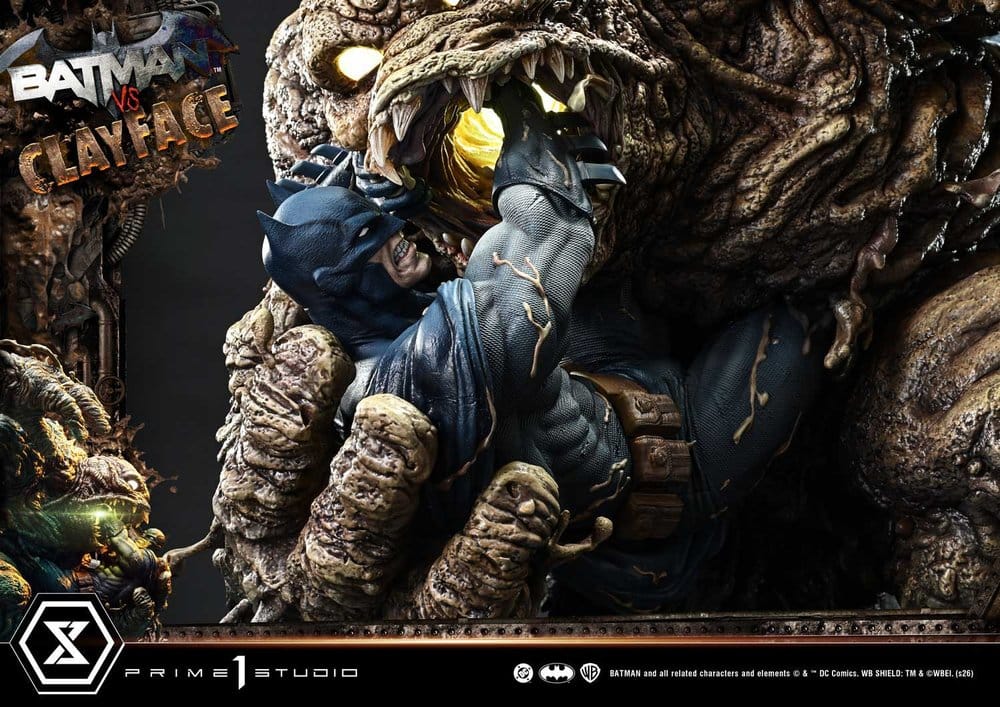 DC Comics Ultimate Premium Masterline Series Statue 1/4 Batman VS Clayface 83 cm