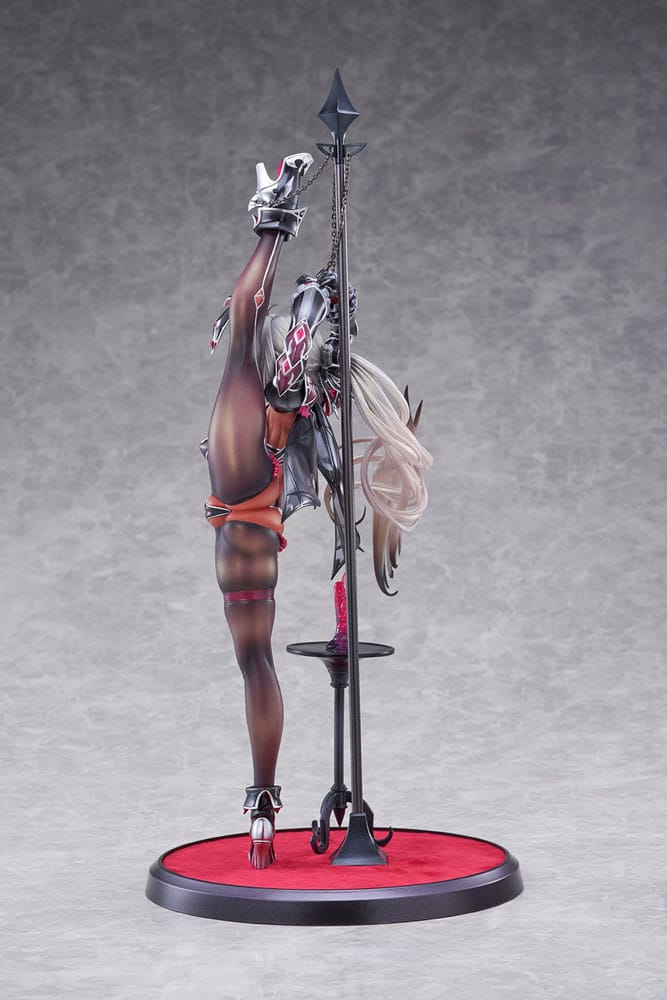 Original Character PVC Statue 1/6 Prisoner Knight Zephilia Tan Ver. 38 cm