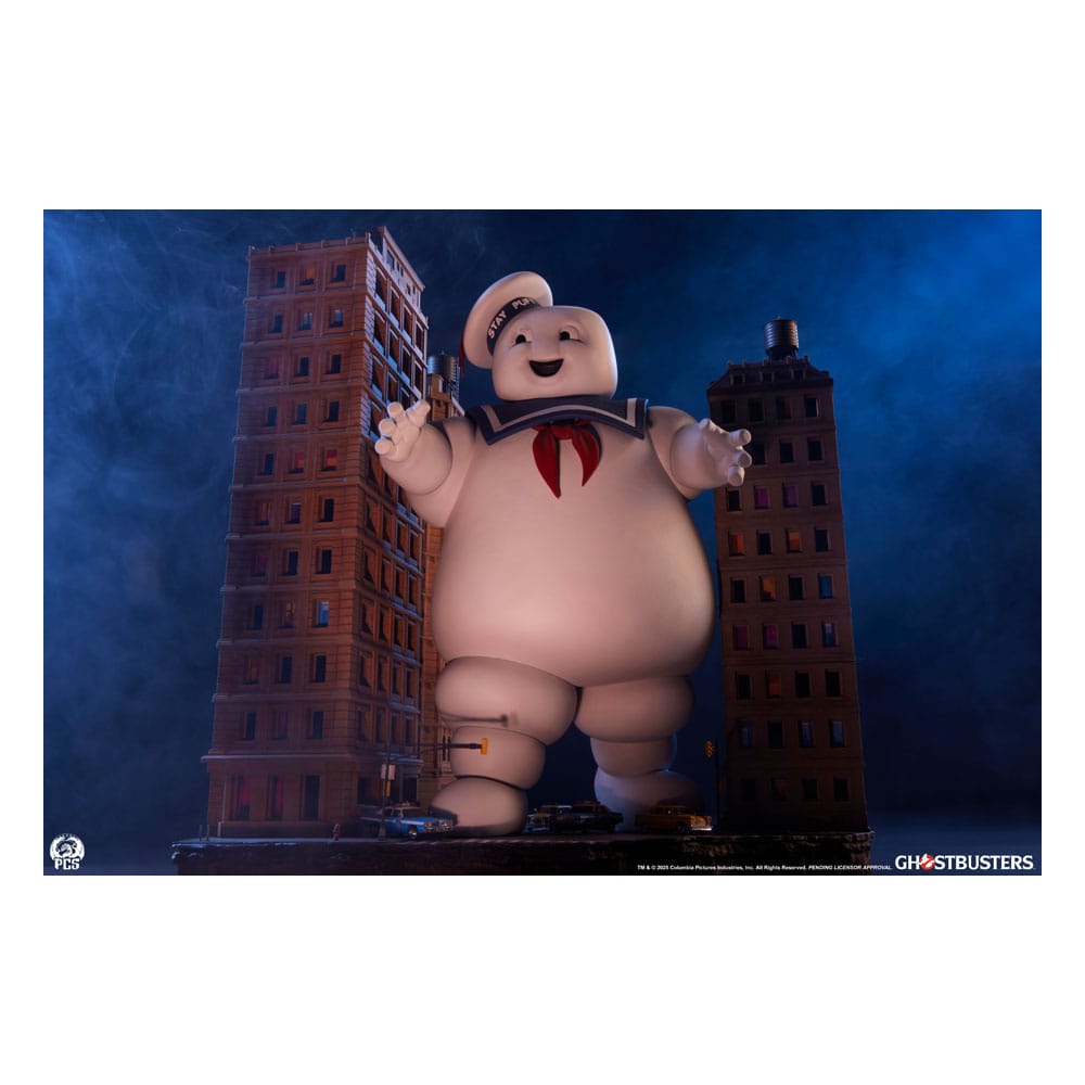 The Ghostbusters Diorama Statue Stay Puft Marshmallow Man Deluxe Edition 74 cm