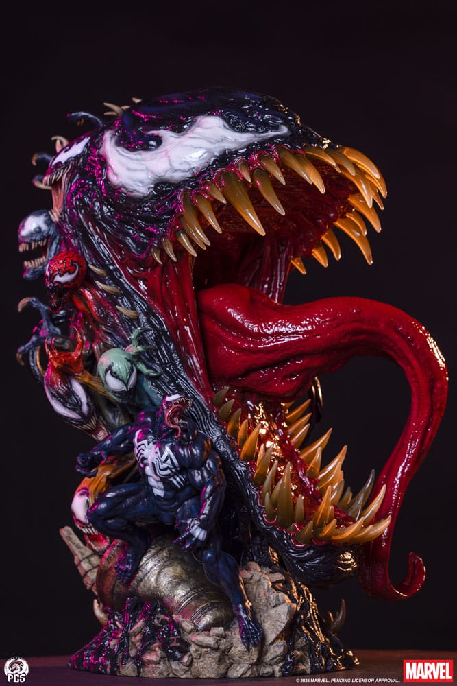 Marvel Life-Size Bust Venom 56 cm