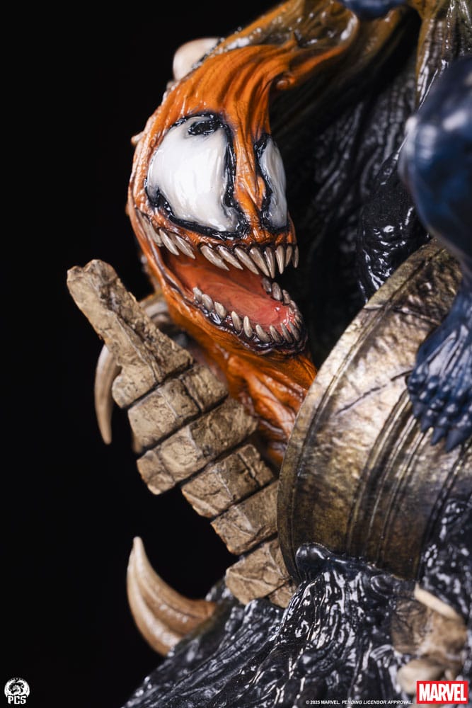 Marvel Life-Size Bust Venom 56 cm