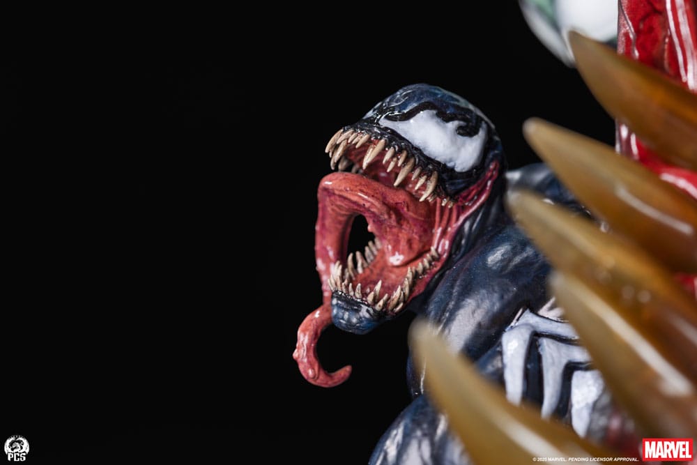 Marvel Life-Size Bust Venom 56 cm