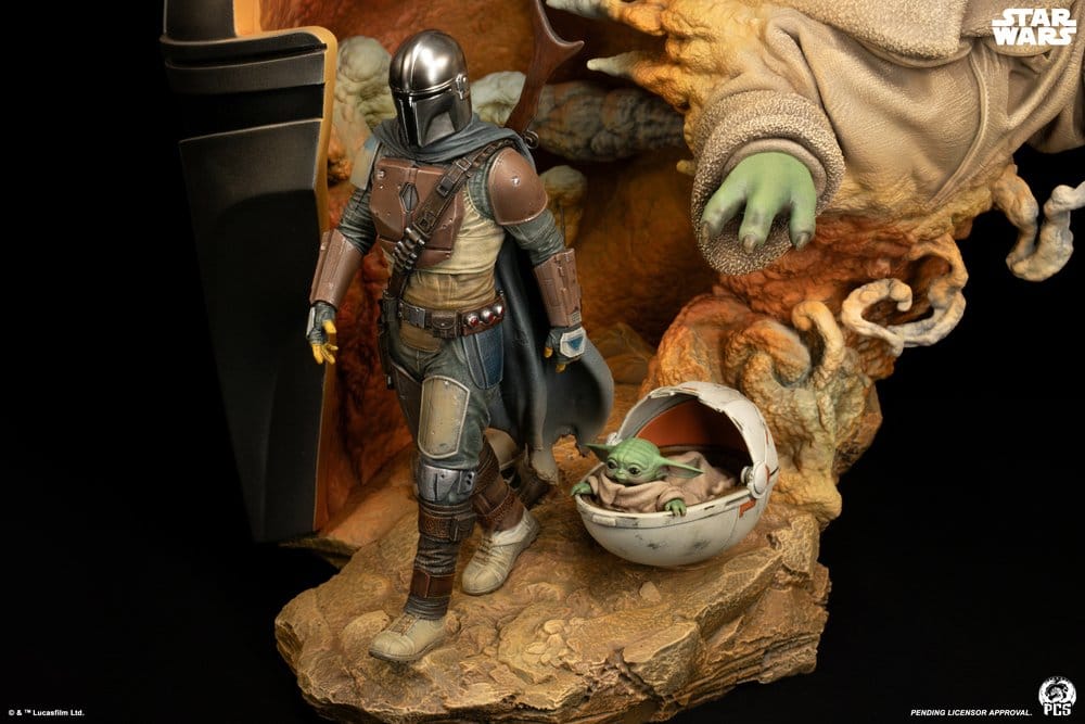 Star Wars: The Mandalorian Fine Art Bust 41 cm