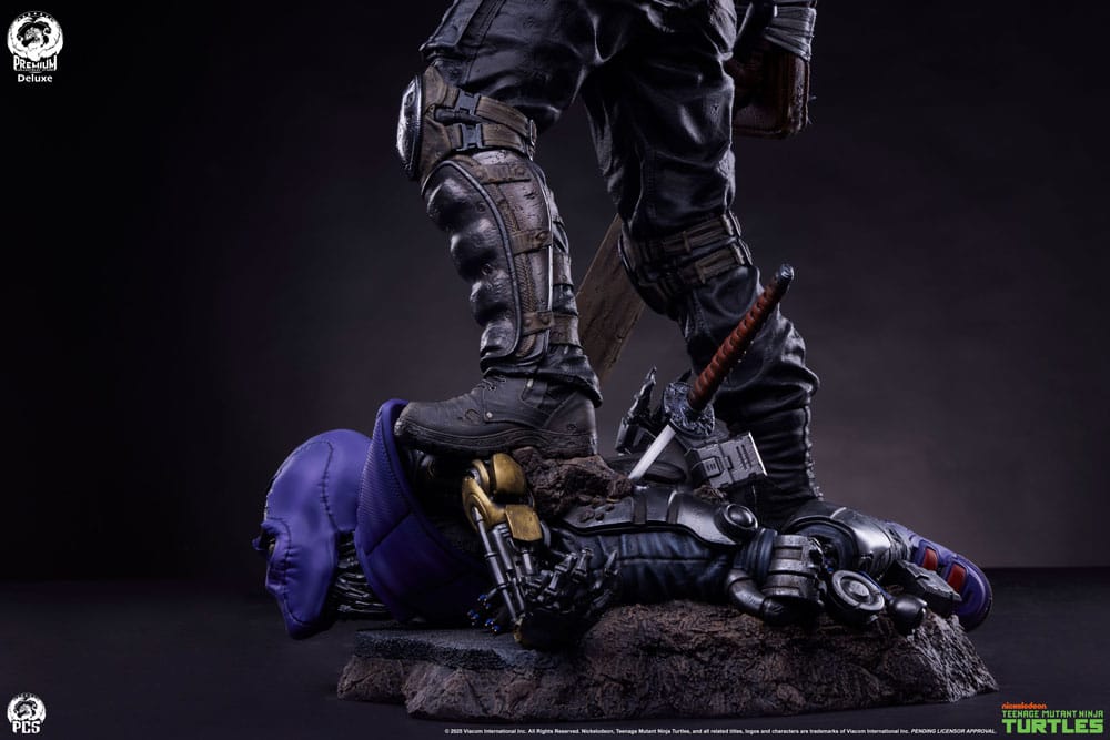 Teenage Mutant Ninja Turtles Legends Statue 1/3 Casey Jones Deluxe Edition 65 cm