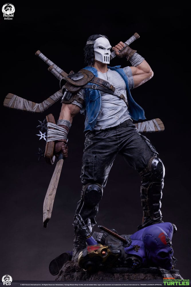 Teenage Mutant Ninja Turtles Legends Statue 1/3 Casey Jones Deluxe Edition 65 cm