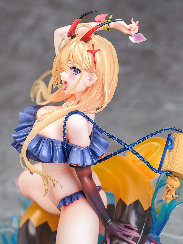 Statua in PVC di Azur Lane 1/6 Kumano: Fancy Waves Ver. 19 centimetri
