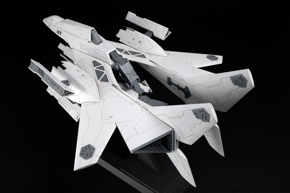 Silpheed Plastic Model Kit 1/100 SA-77 Lancer type convertible kit 26 cm