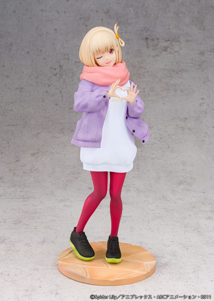 Lycoris Recoil PVC Statue 1/7 Chisato Nishikigi Winter Ver. 23 cm